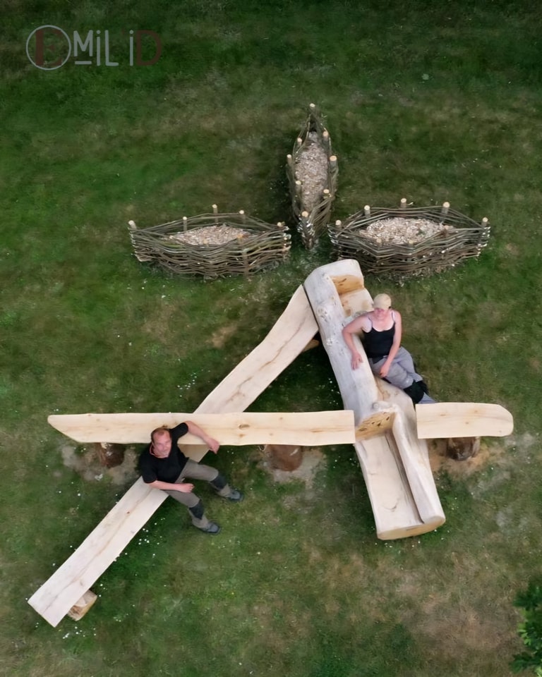 EMILIE CORVOISIER (EMIL'ID)