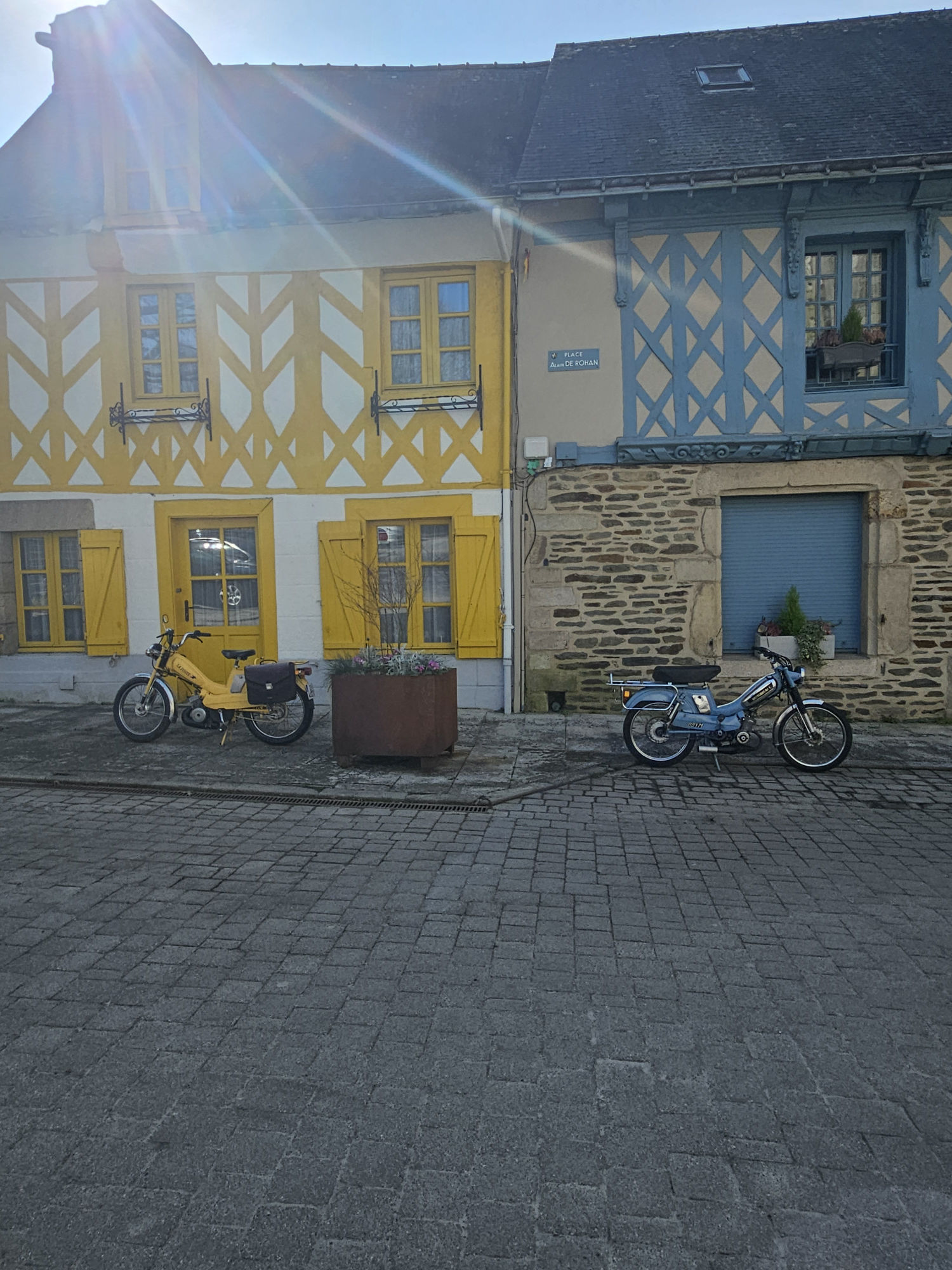 F&L LOCATION (LE TEMPS DES MOB'S)